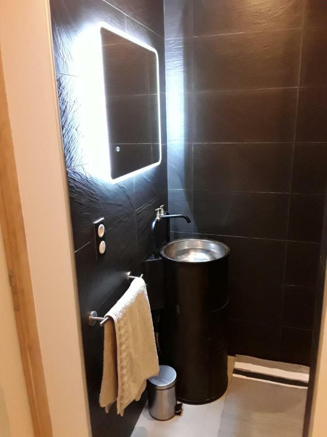 Joli 2 Pieces Esprit Loft Moderne Apartment По Екстериор снимка