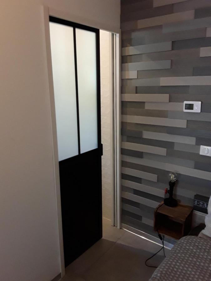Joli 2 Pieces Esprit Loft Moderne Apartment По Екстериор снимка